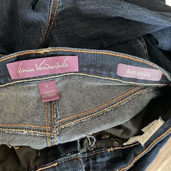 Gloria Vanderbilt straight leg jeans - Picture 3 of 4